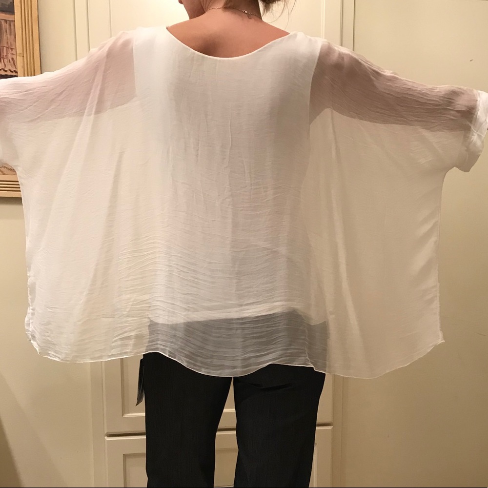 Gauzy White Flowing shirt - Picture 3 of 4